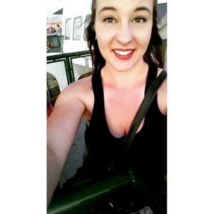 Meet your Posher, Jasmine